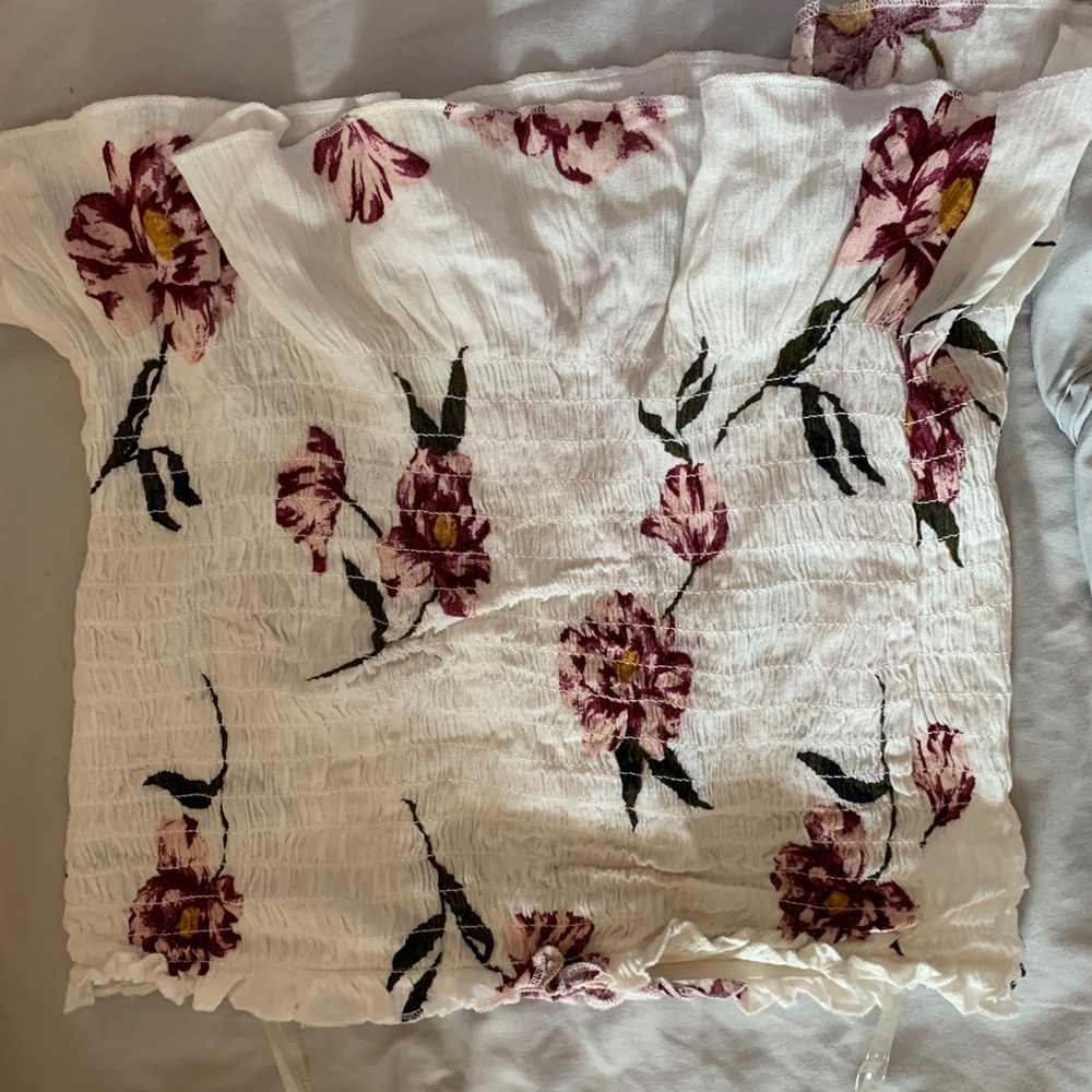 White tube top with flowers ribbed